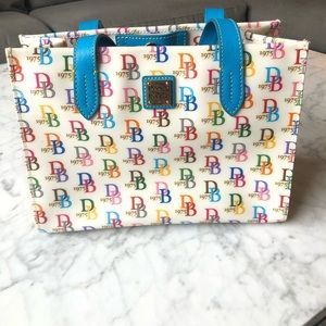 Dooney and Bourke Shoulder bag